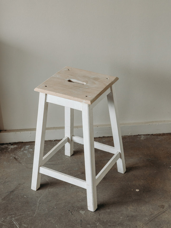 4U3A2204_Debongout-lude-27-05-25_042tabouret_0432.jpg