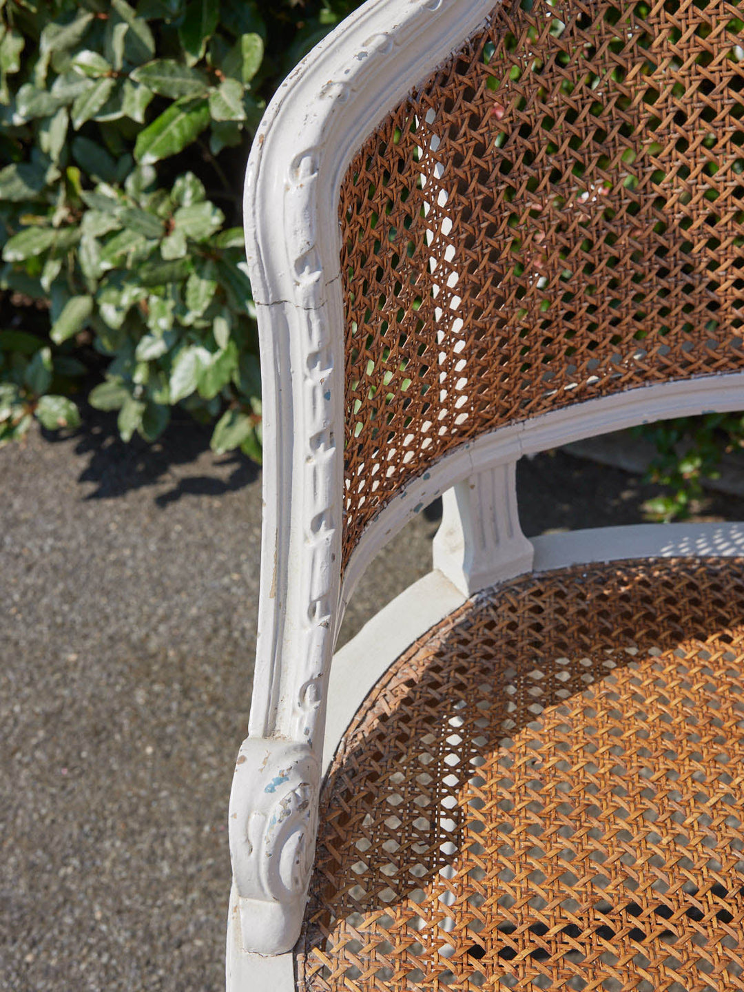 ernest-fauteuil-bois-ensemble-chaises-cannage-1104-3