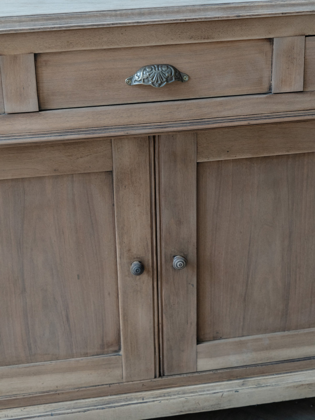 gilbert-buffet-bois-1803-7