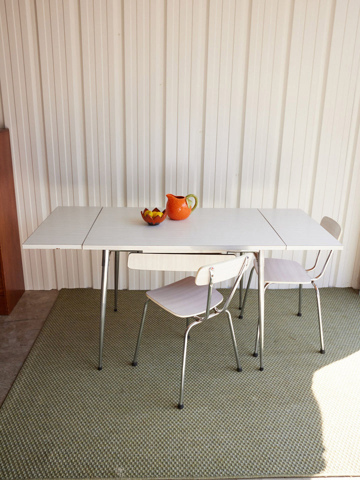 auguste-ensemble-table-chaises-formica-15-3