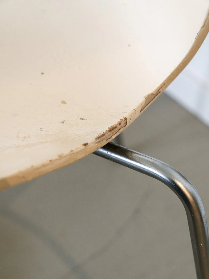 alma-paire-chaises-bois-557-7