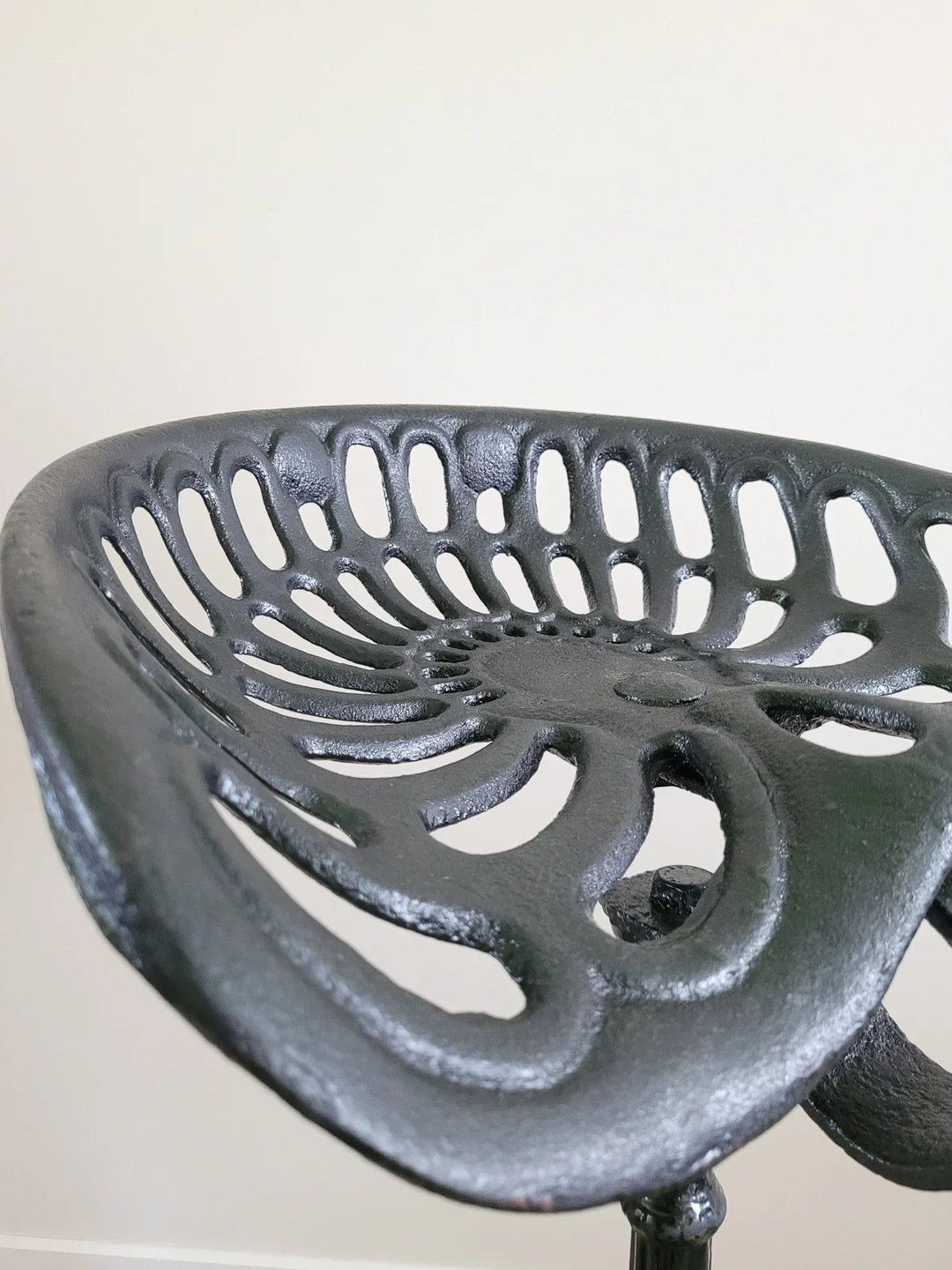 gaston-tabouret-bar-fonte-153-7