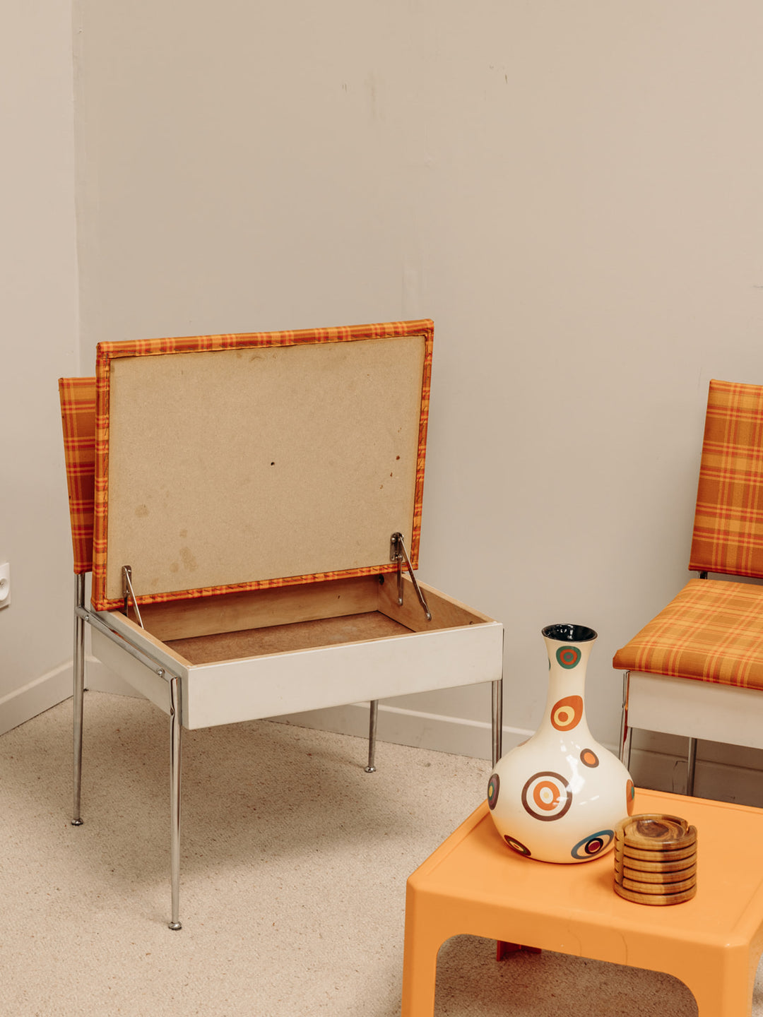 4U3A5828_Debongout-maison-ideco-22-07-25_029banquetteetfauteuilcoffre_0211.jpg