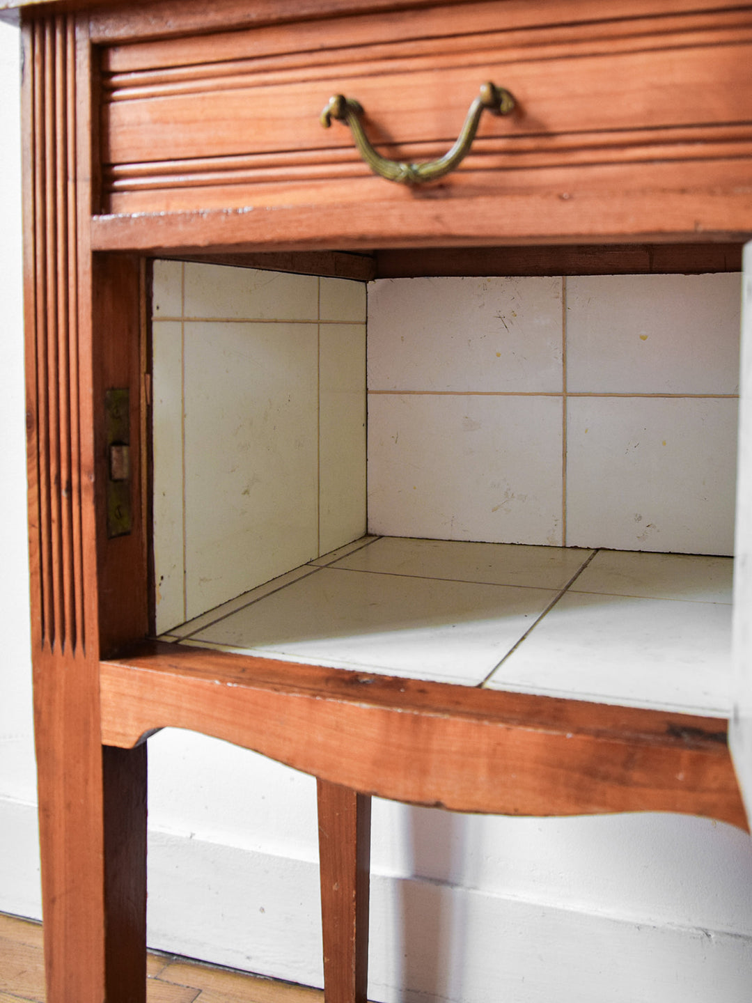 odile-table-chevet-bois-342-4