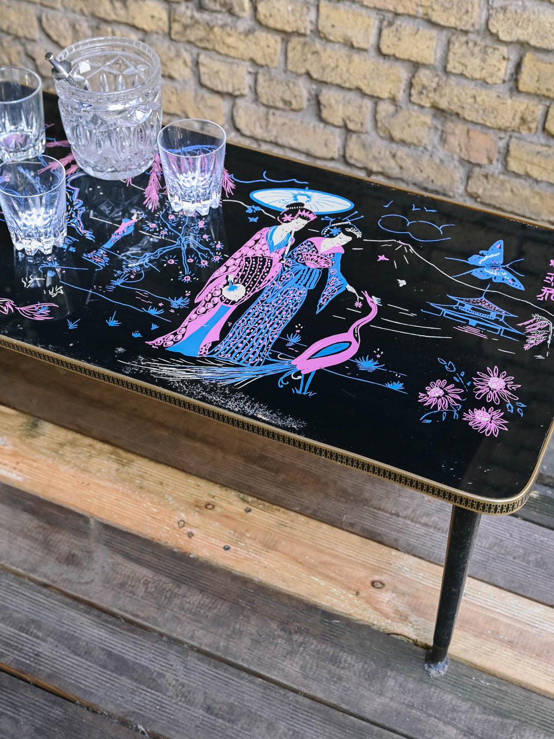 donna-table-basse-japonisante-1527-6