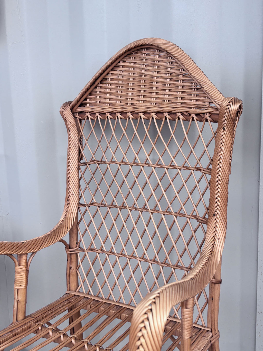 36pairefauteuilsrotin-5.jpg
