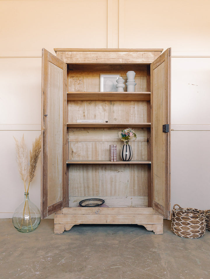 blandine-armoire-bois-clair-renovee-501-2