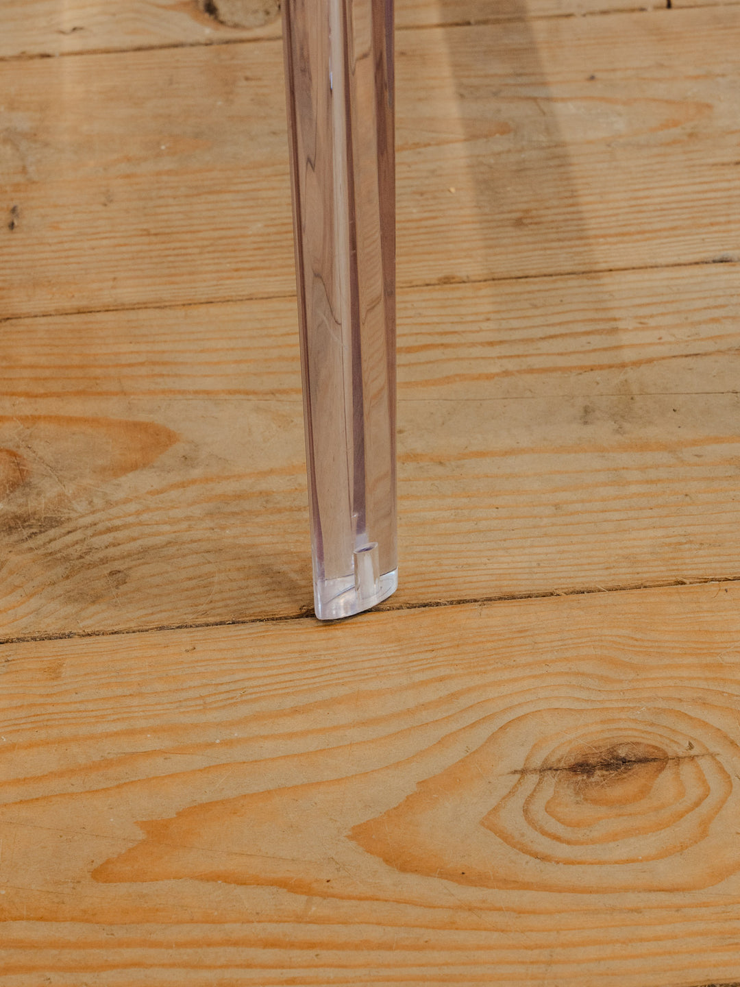 alma-chaise-plastique-2148-9