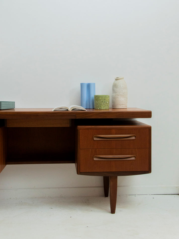 yvan-bureau-bois-202-3