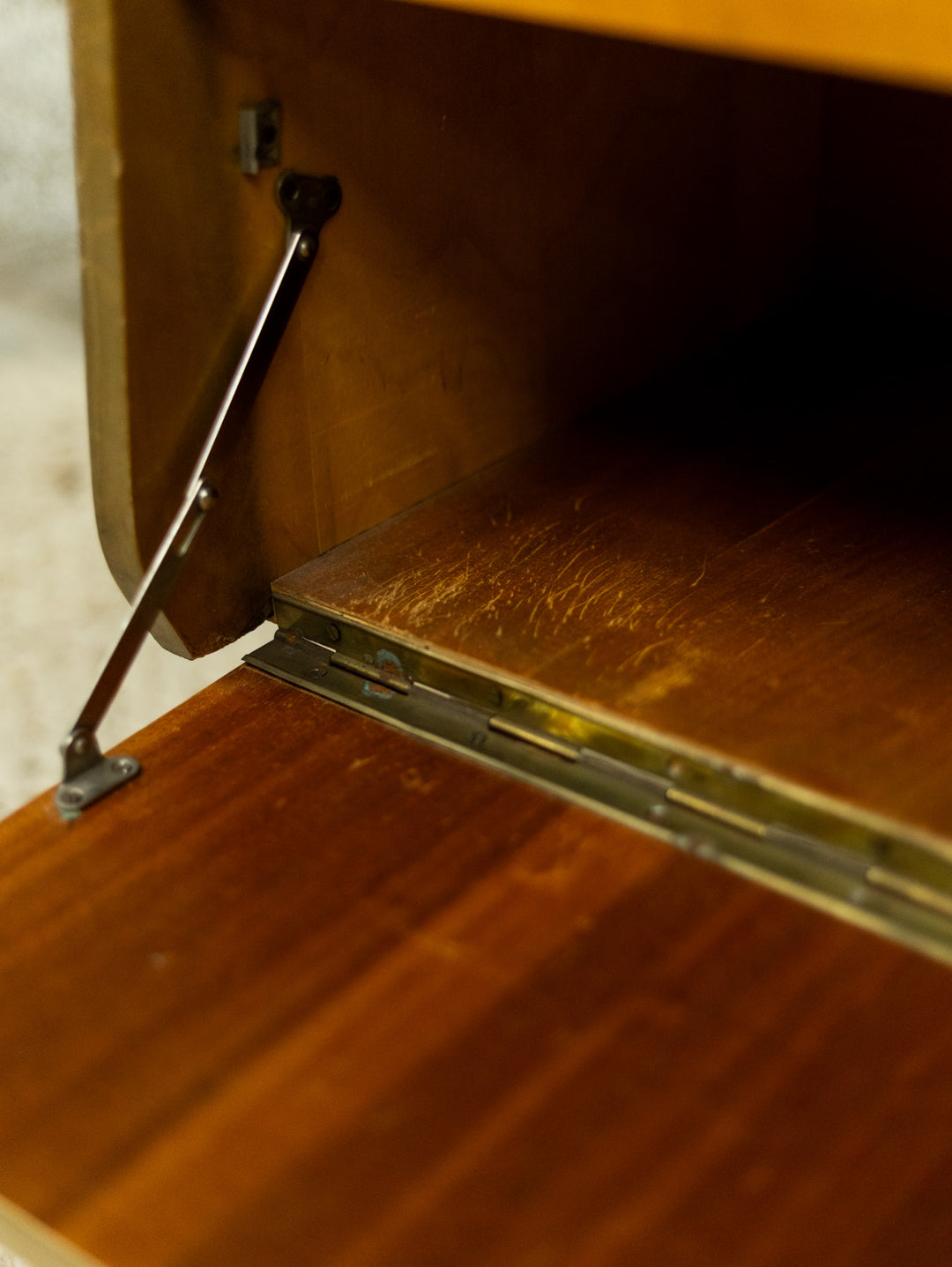 maia-table-chevet-bois-1546-8