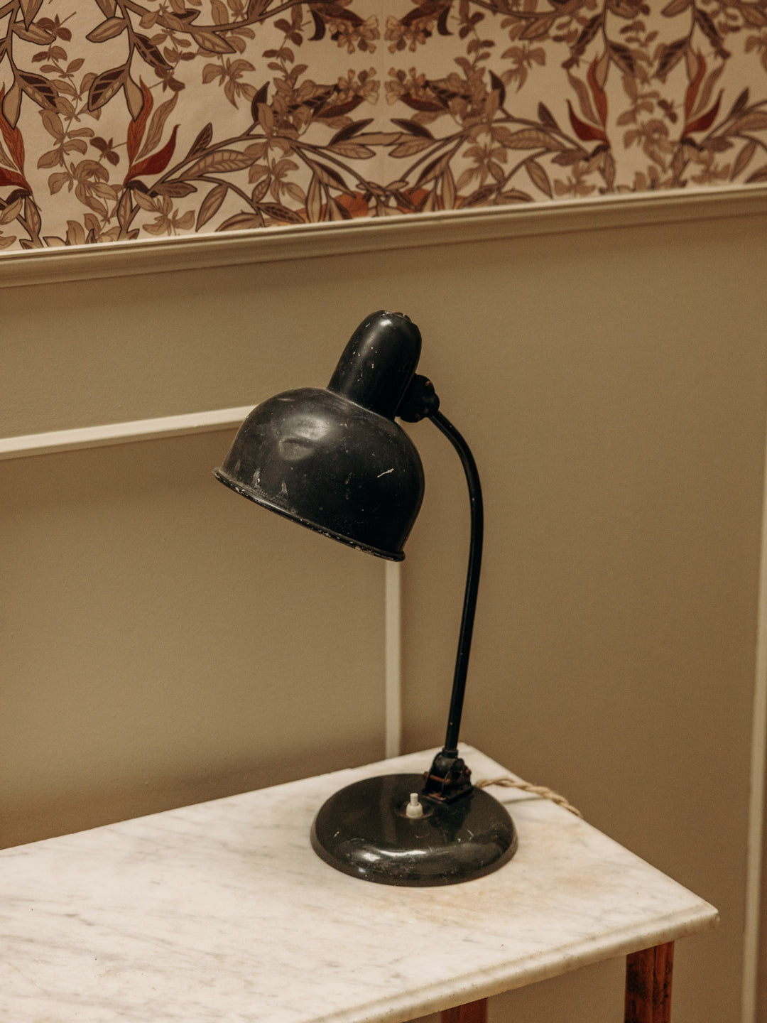 suzanne-lampe-a-poser-metal-653-3
