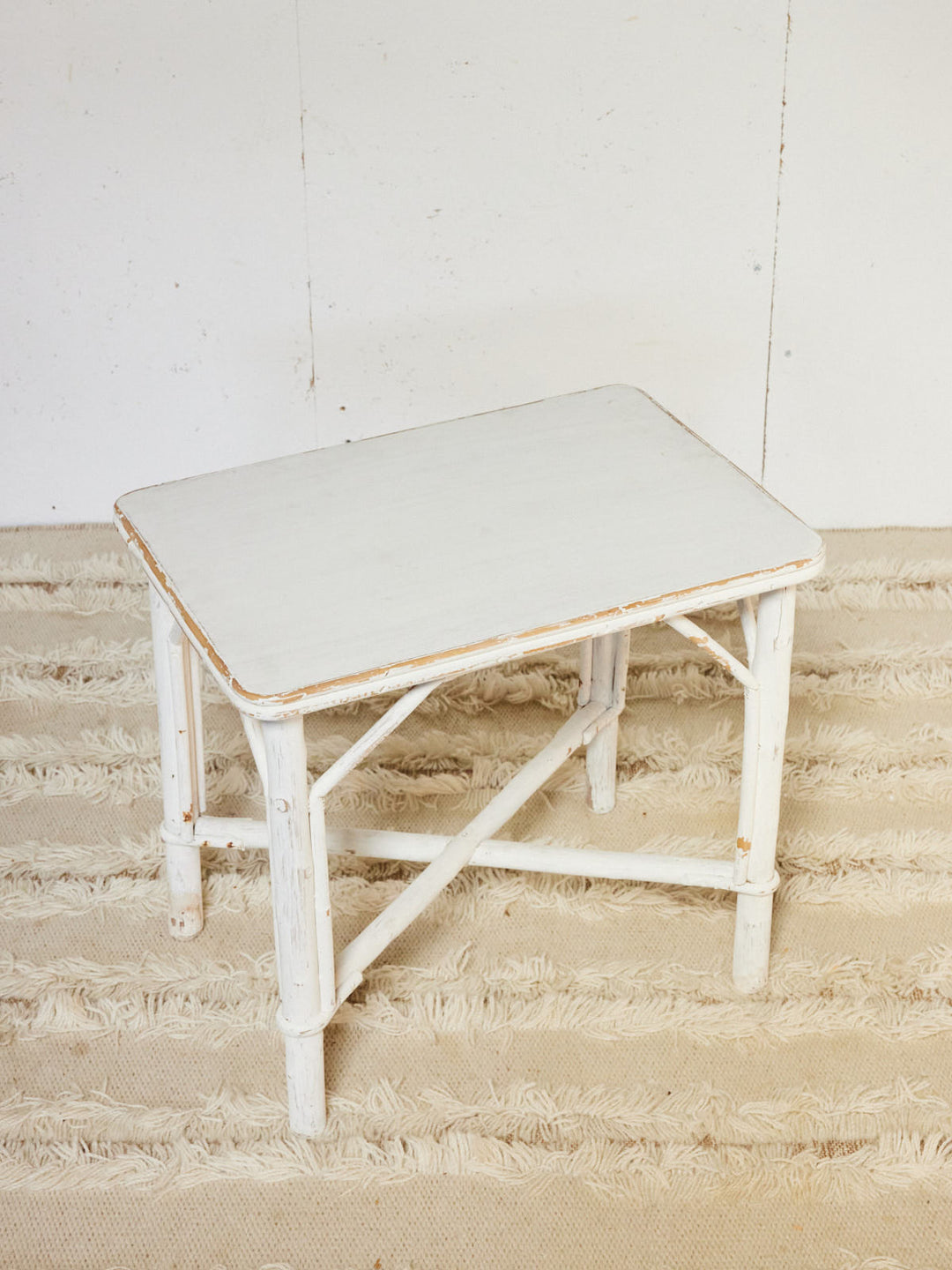 francine-table-appoint-rotin-1044-3
