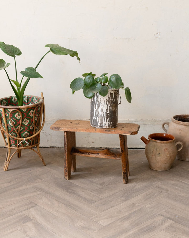 regis-tabouret-bois-1533-1