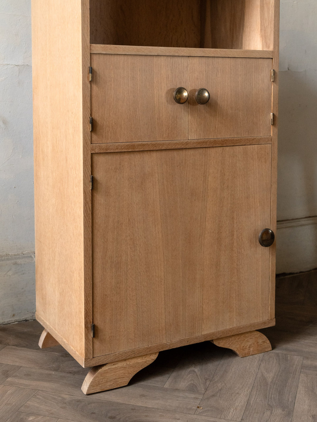 gilbert-buffet-bois-1747-6