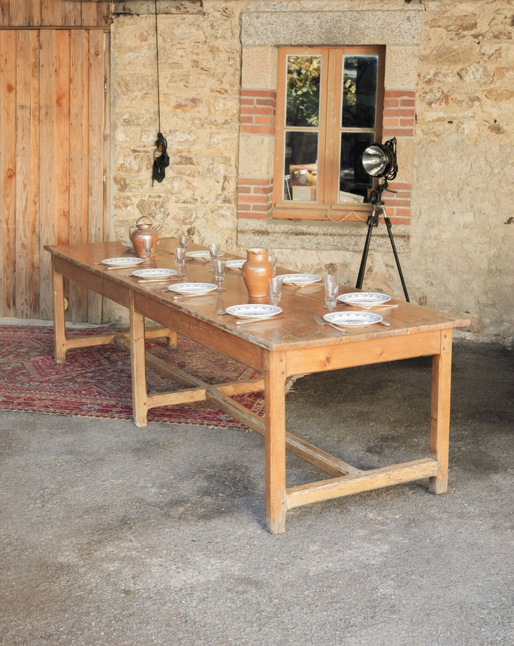 romy-table-a-manger-bois-1562-1