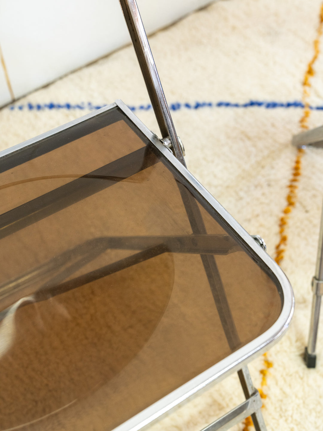 alma-chaise-plexiglass-1149-9