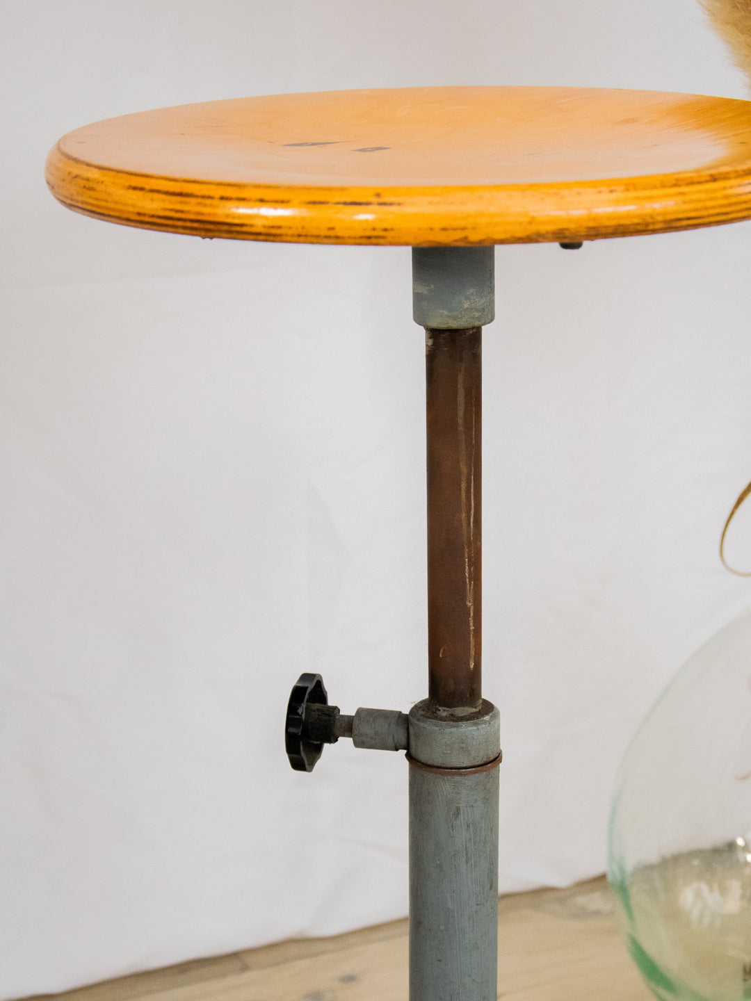 regis-tabouret-metal-823-5