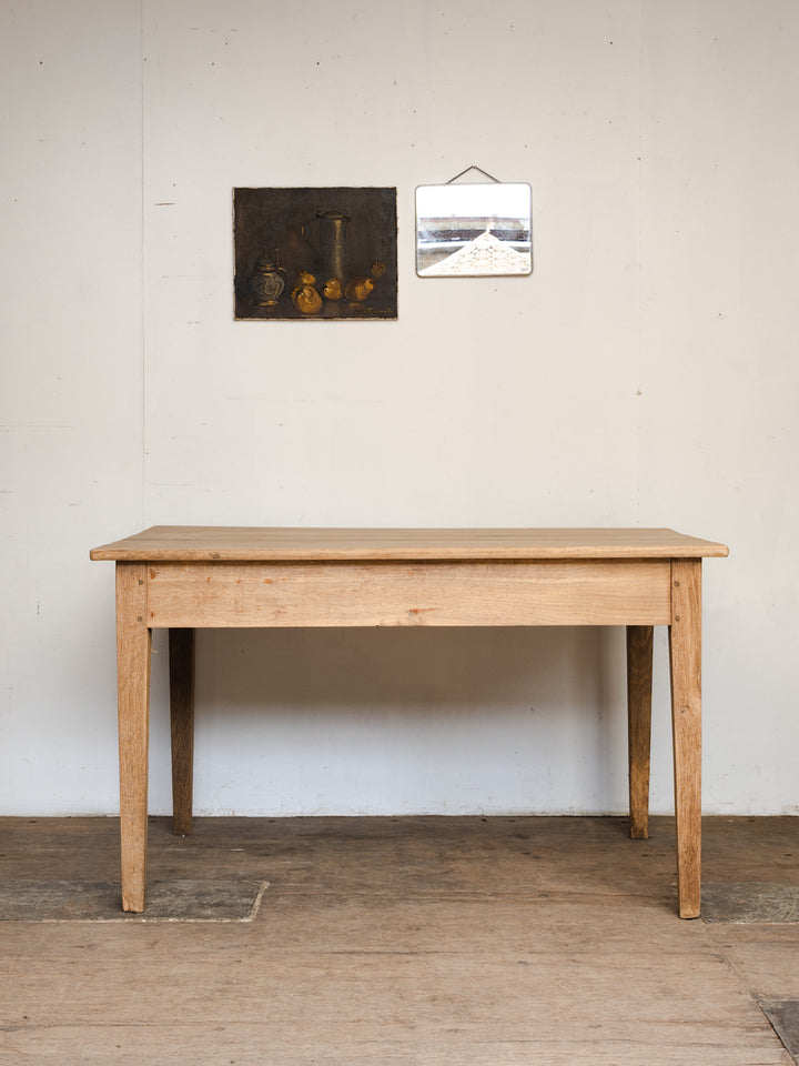 13tablechenebureau.jpg
