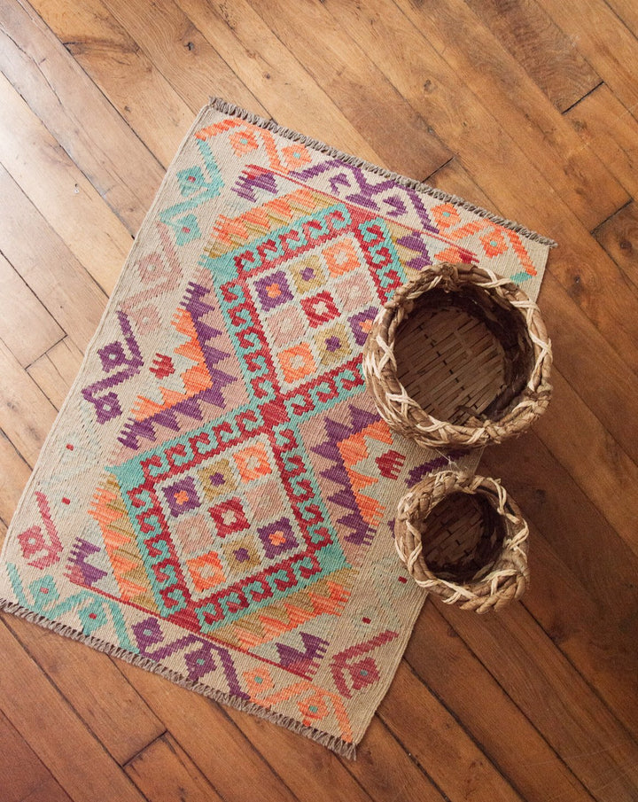 Eddy, the kilim rug N°171