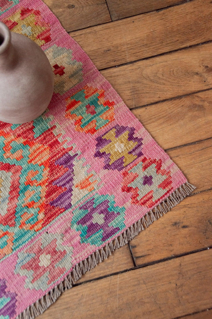 Eddy, the kilim rug N°171