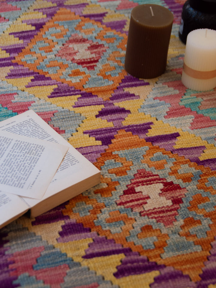 Eddy, the kilim rug N°171