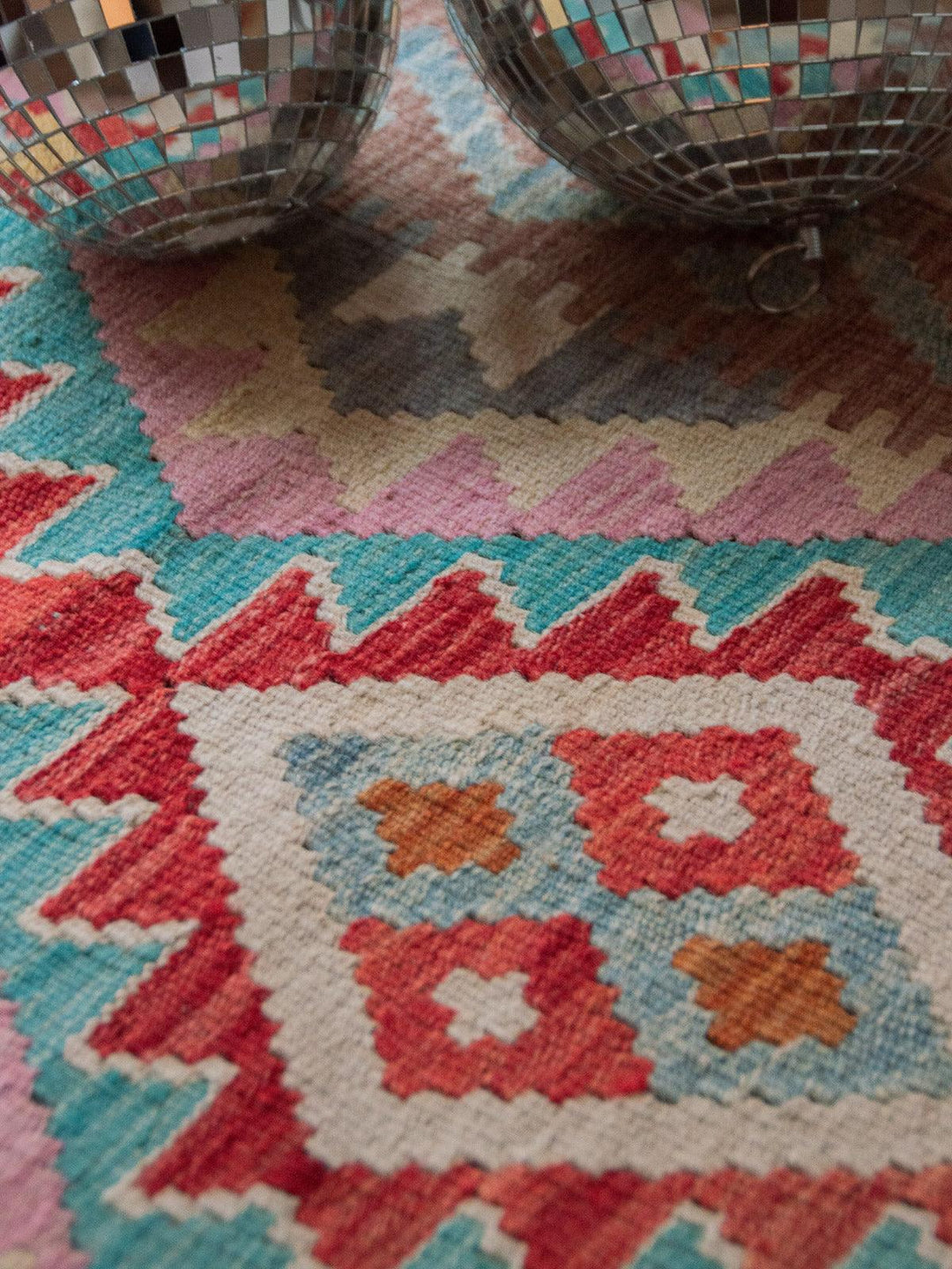 Eddy, the kilim rug N°171