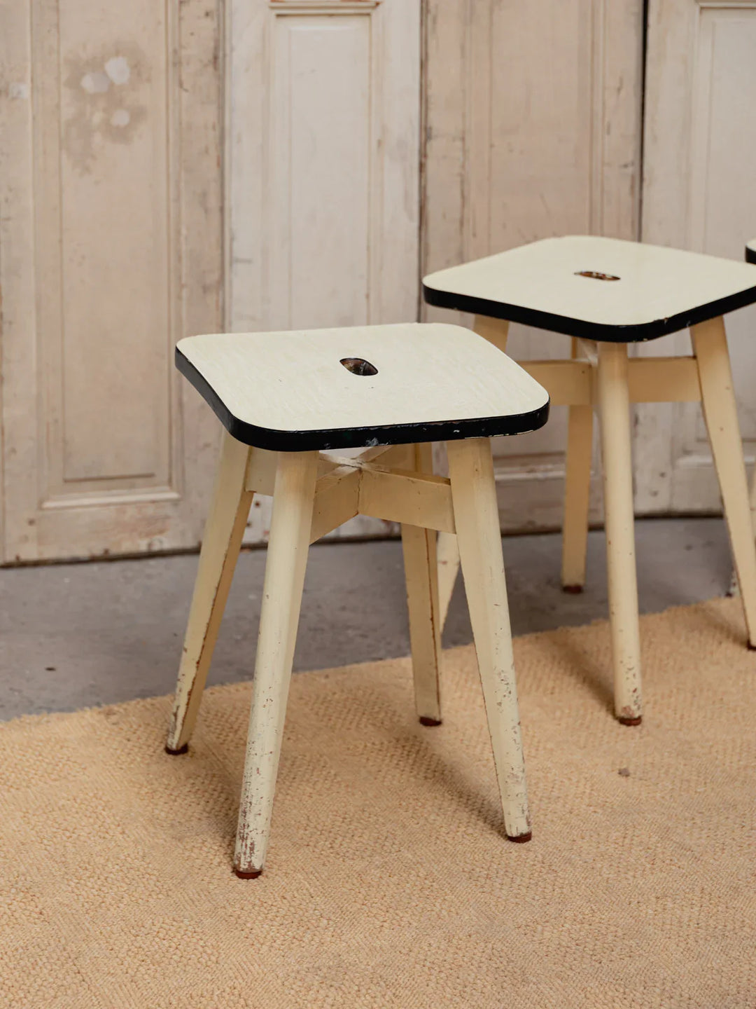 regis-tabouret-mado-formica-863-3