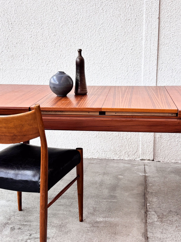 karla-table-à-manger-teck-355-5