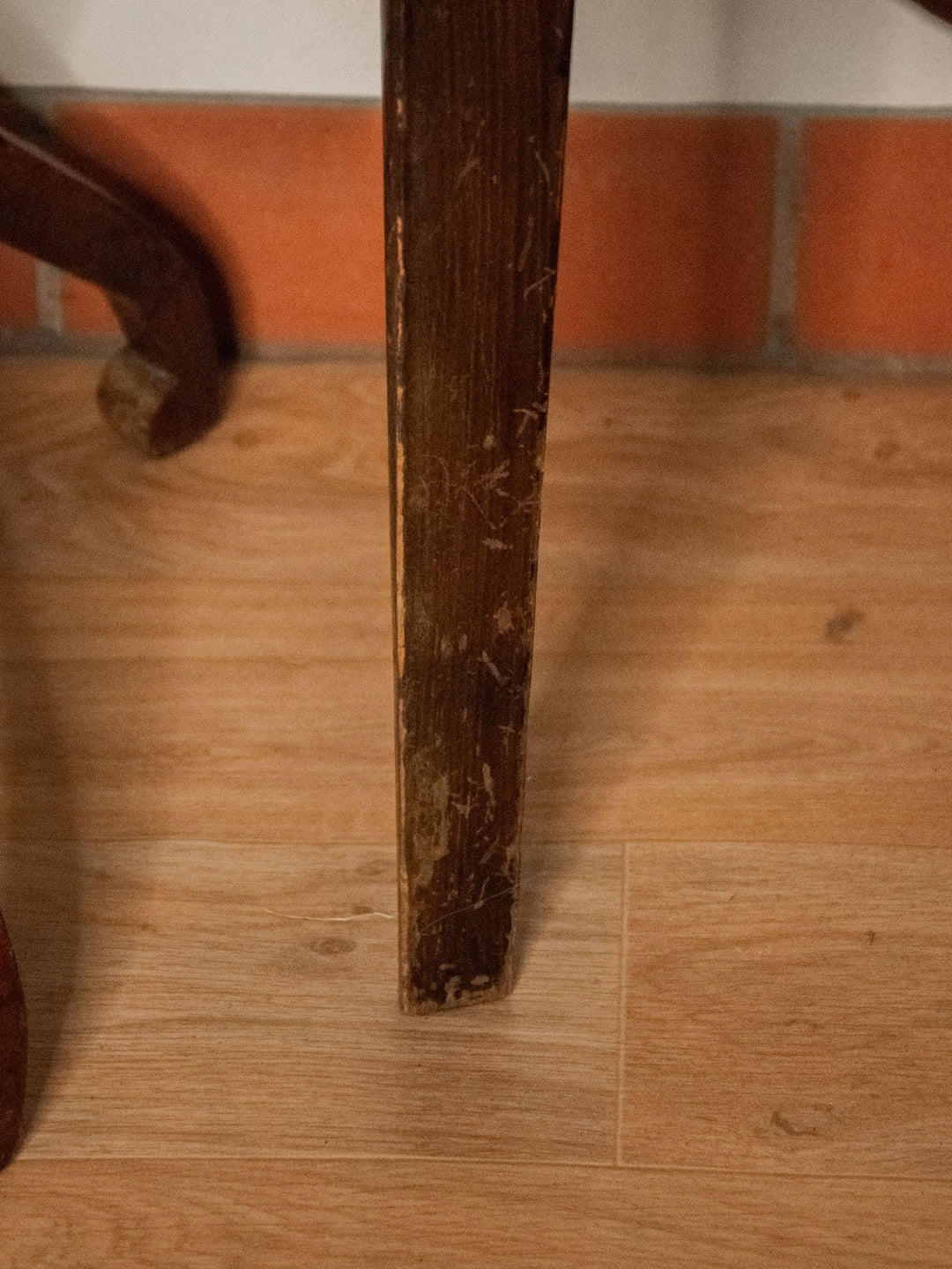 claude-chaise-bois-790-8