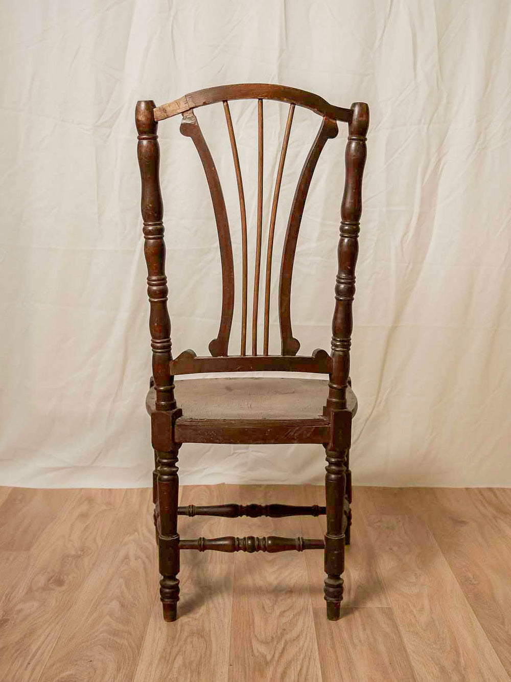 claude-chaise-bois-743-2