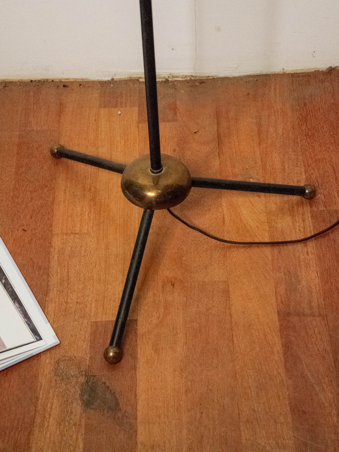 julien-lampadaire-laiton-verre-229-10