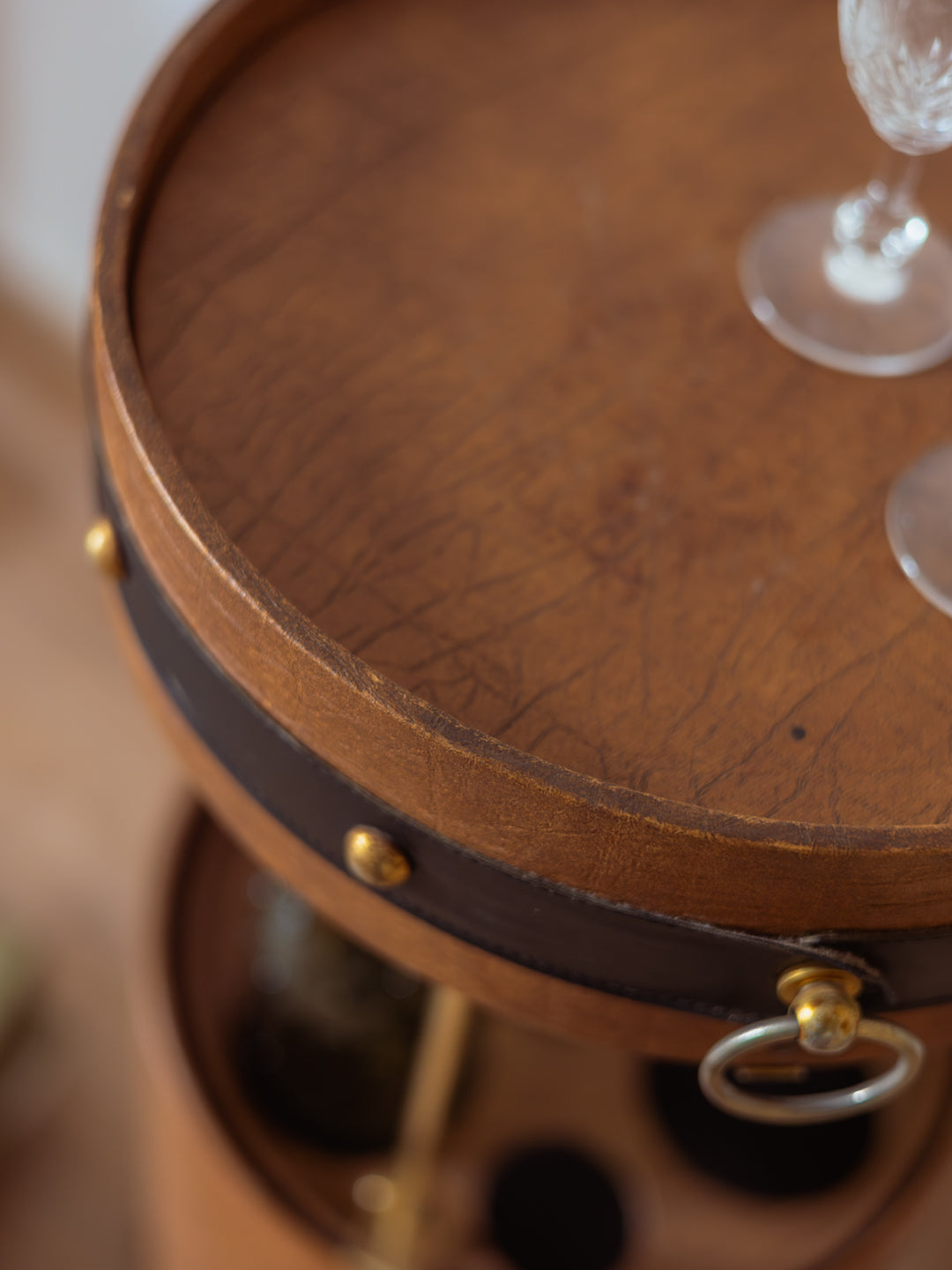 quentin-bar-cuir-49-5