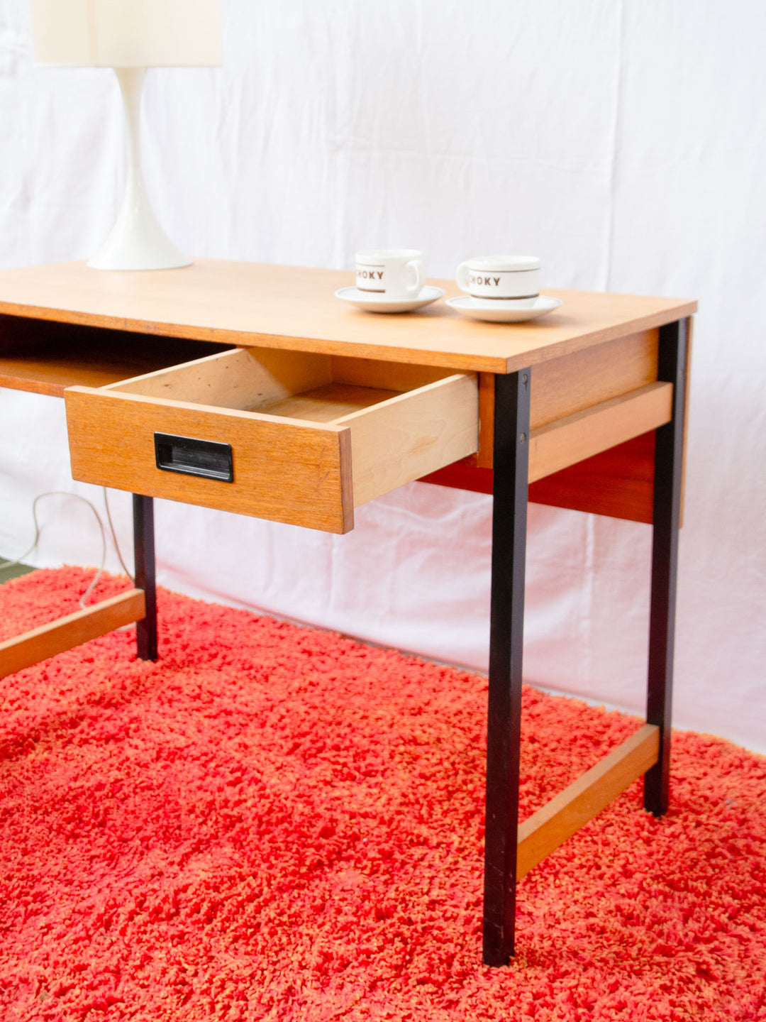 yvan-bureau-placage-591-3
