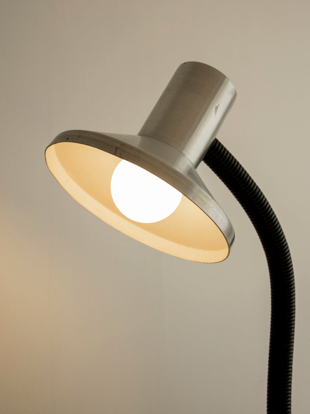 julia-lampe-a-poser-metal-1015-3
