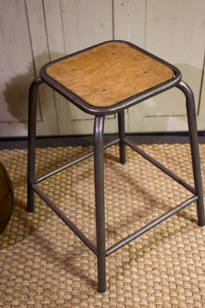 regis-tabouret-bois-776-4