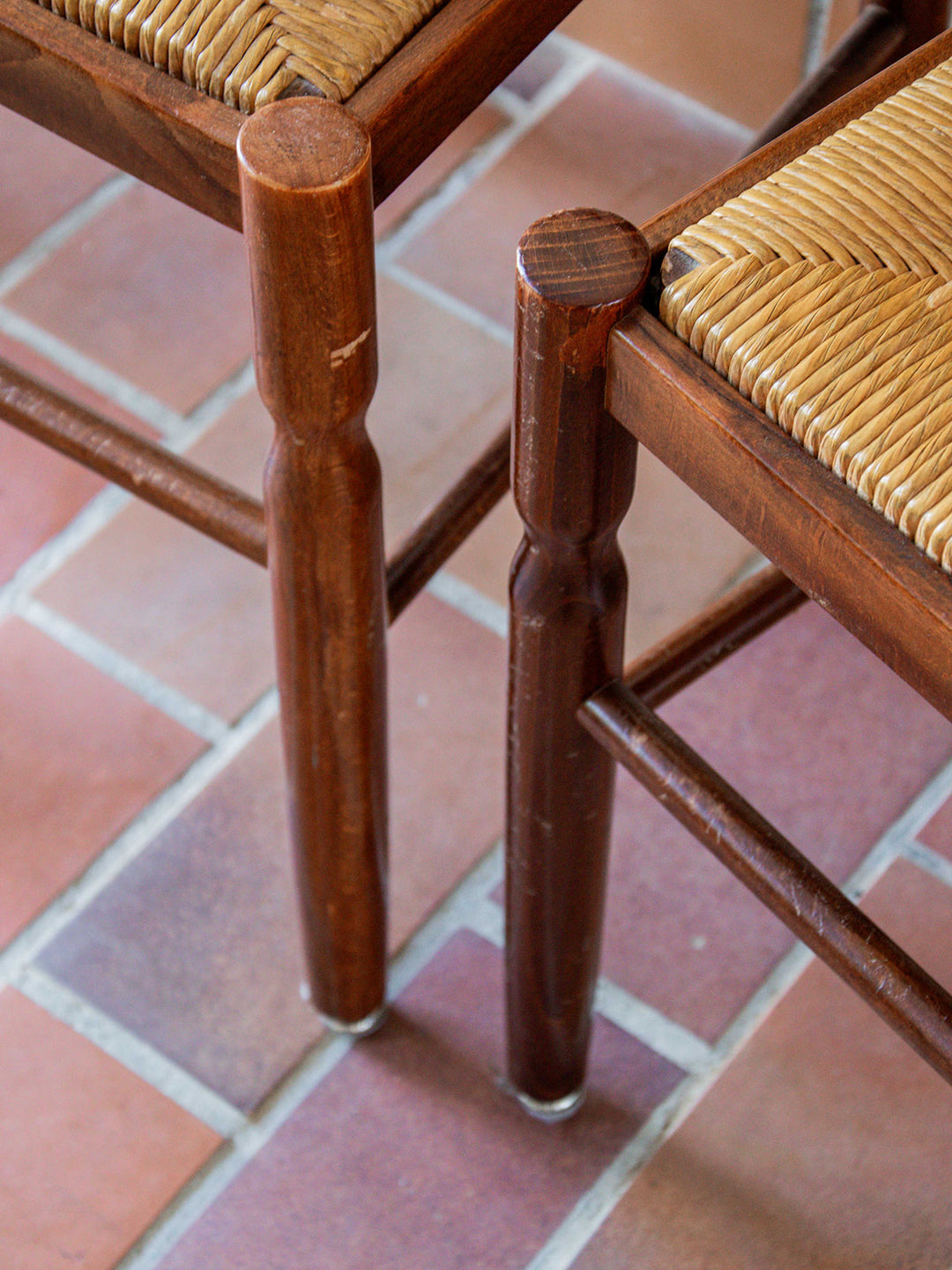 claude-lot-4-chaises-bois-577-6