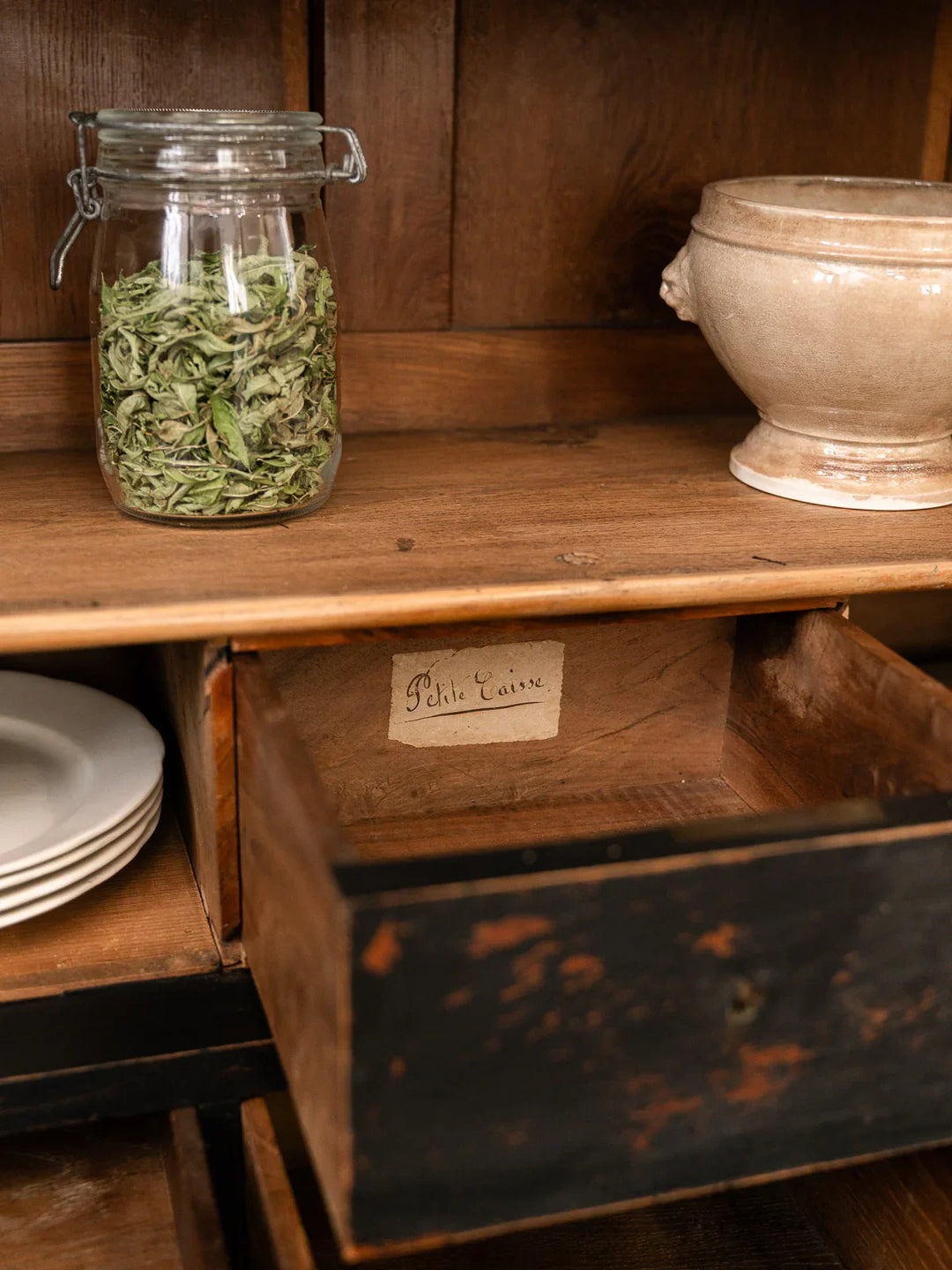 victoria-vitrine-bois-noir-155-6