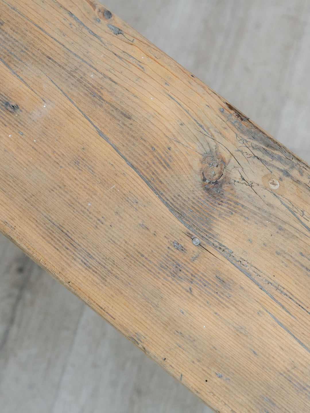 antoine-banc-bois-540-11