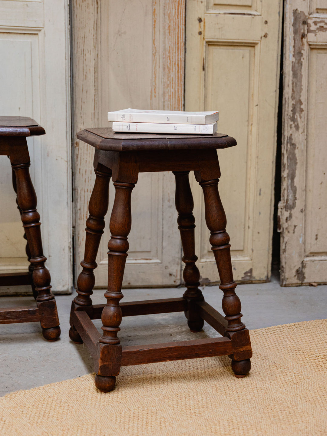 regis-tabouret-chêne-862-2