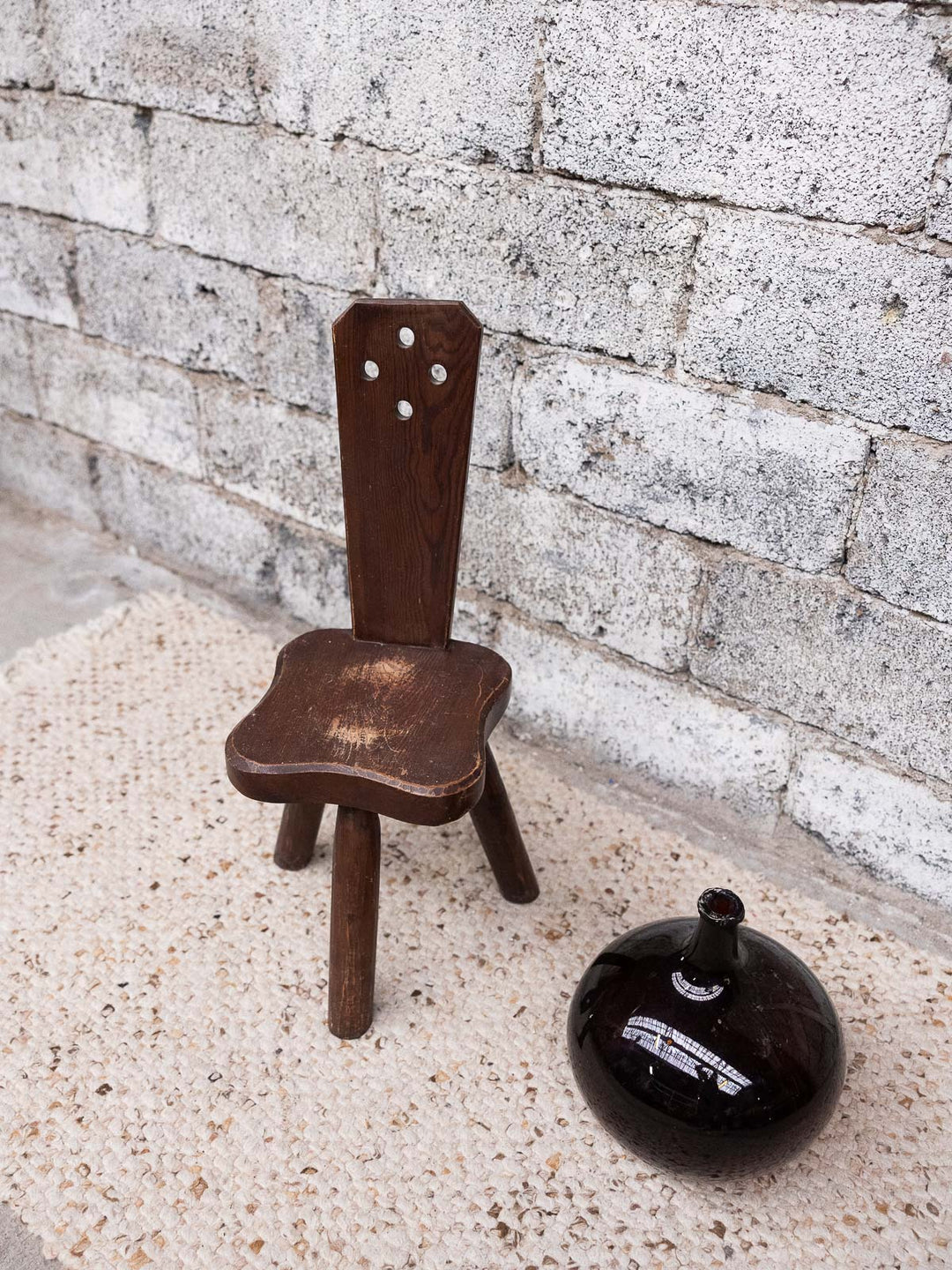 claude-chaise-bois-brutaliste-1477-2