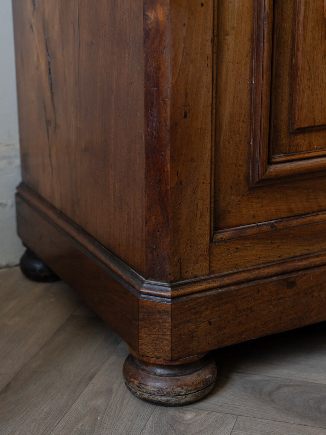 gilbert-buffet-bois-1636-13