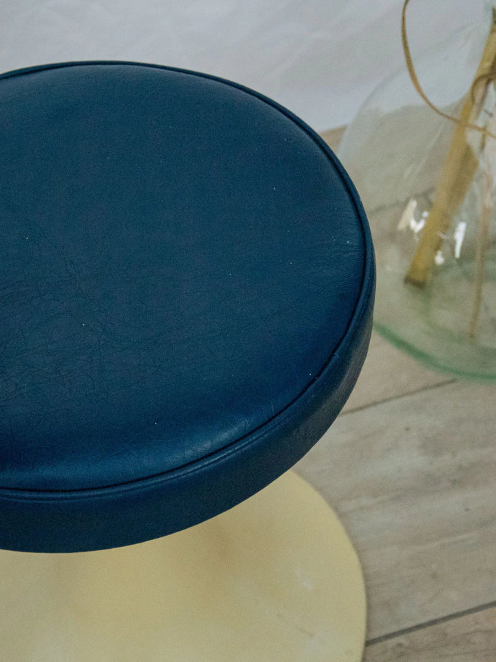 axel-tabouret-plastique-588-3