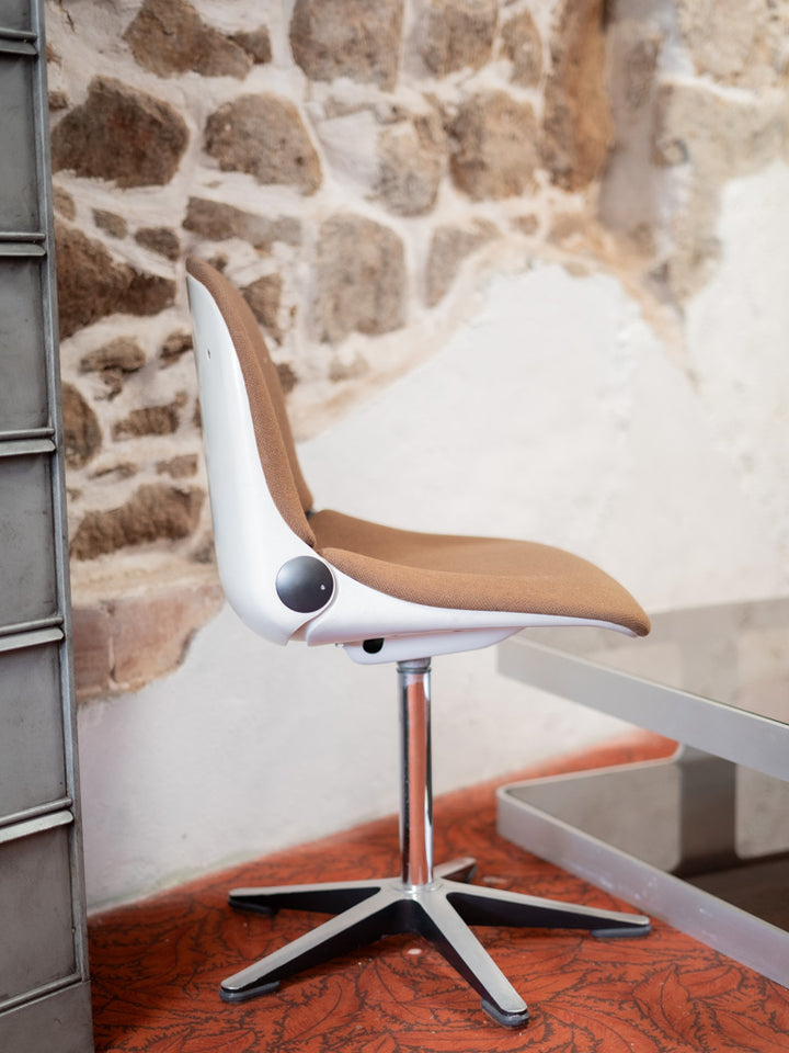 12-Chaiseassisetoilemarron1.jpg