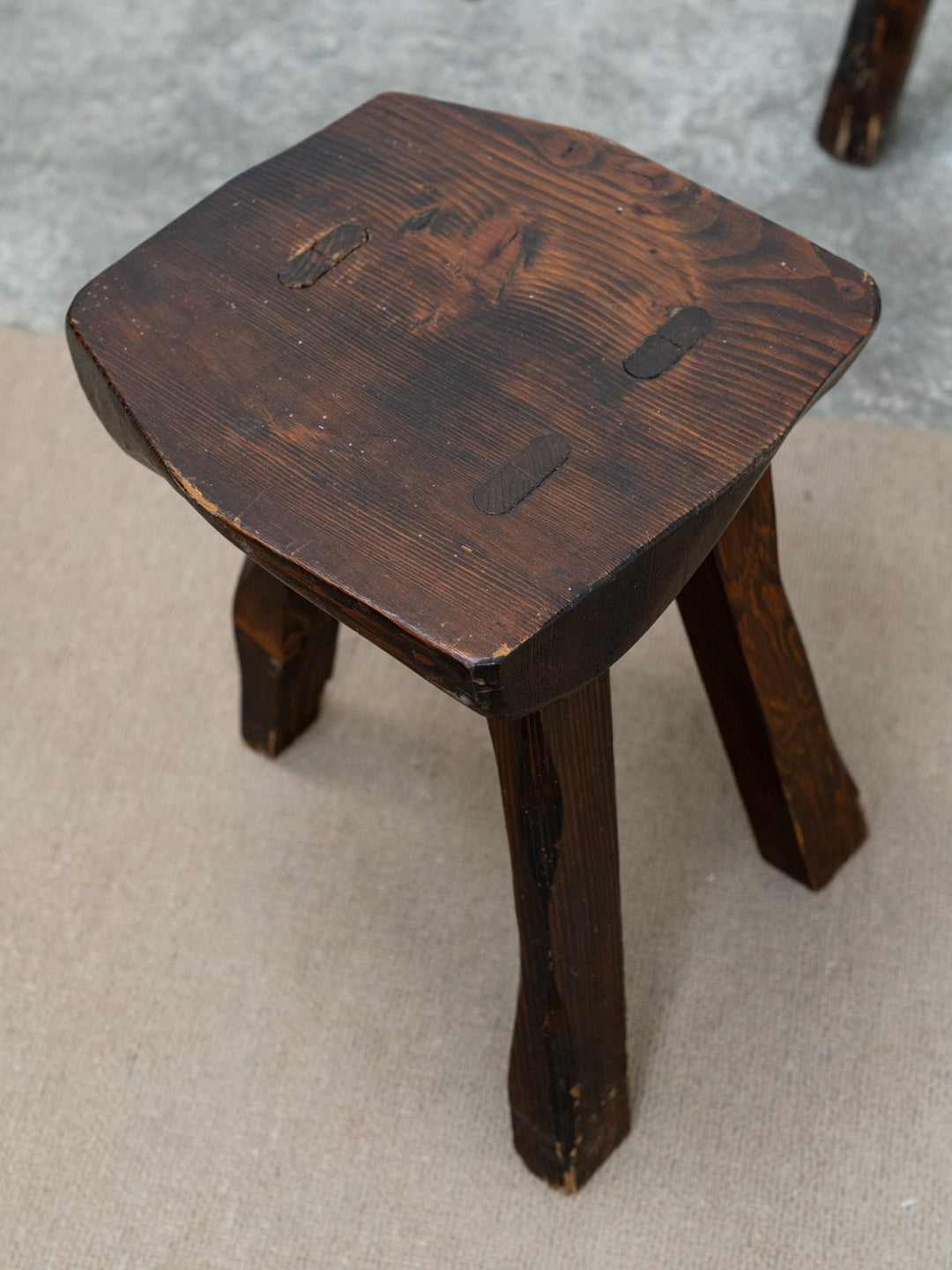 ange-ensemble-table-et-chaises-bois-25-6