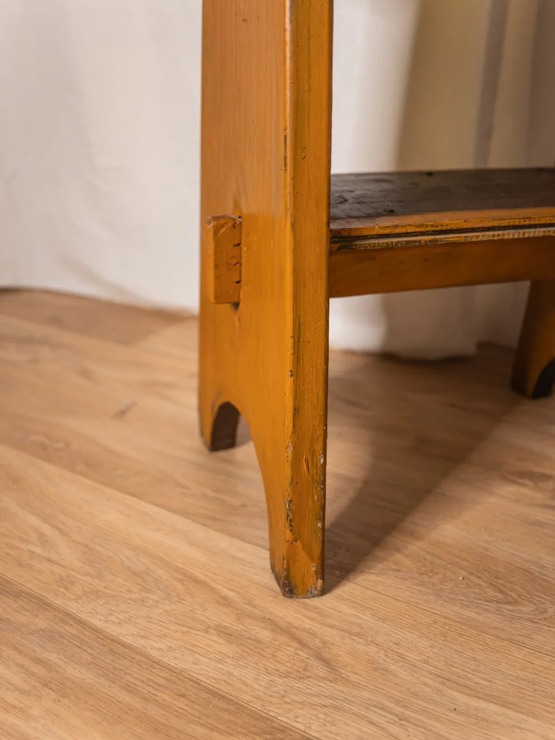 regis-tabouret-bois-790-4