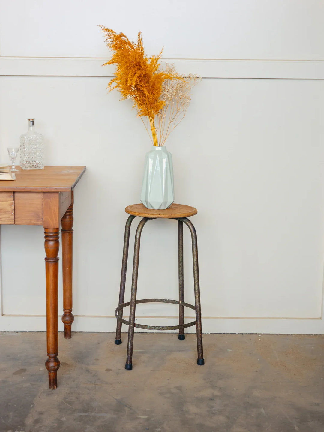 regis-tabouret-bois-839-2