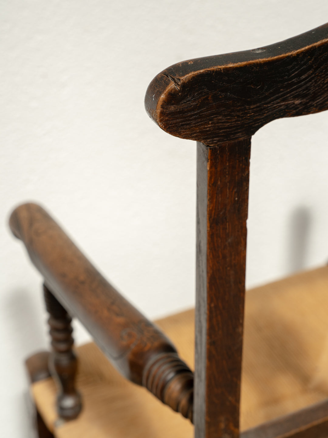 ernest-fauteuil-bois-1084-10