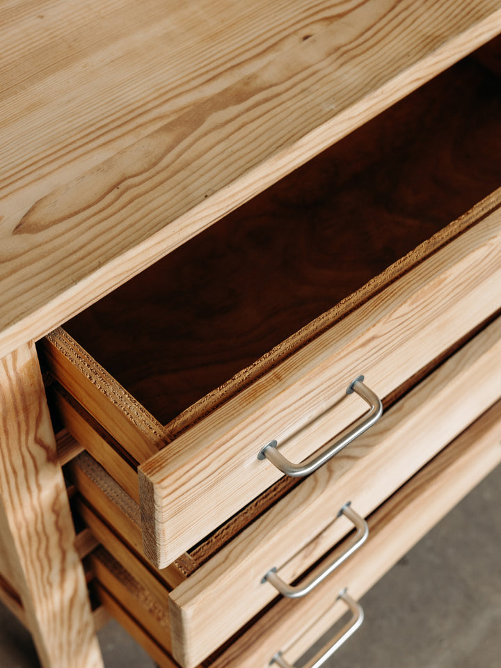 4U3A1394_Debongout-lude-27-05-25_commode_0004.jpg