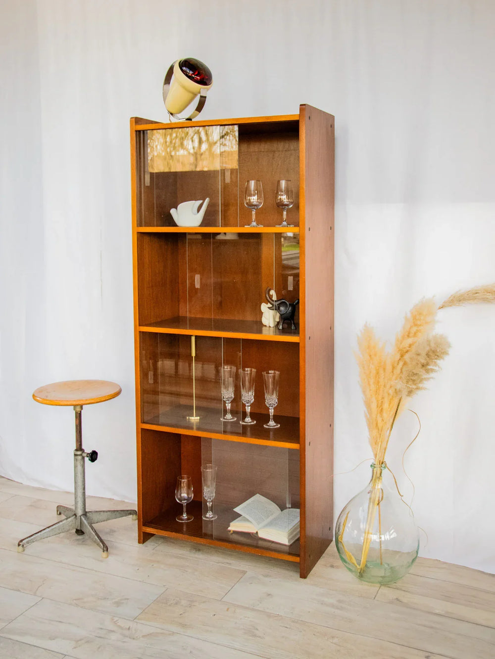 victoria-vitrine-bois-136-2