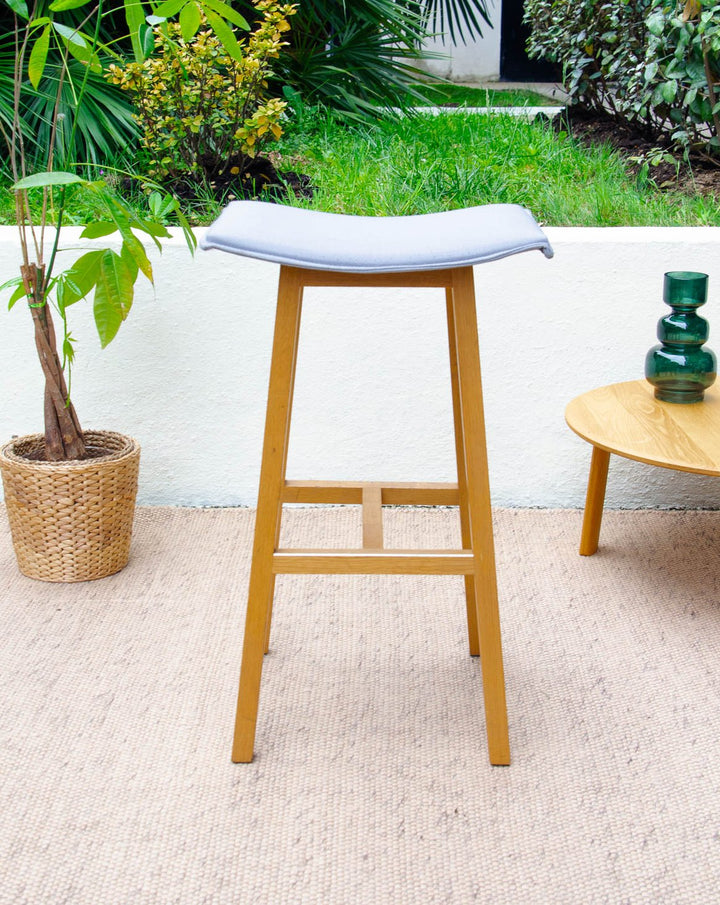 pierre-tabouret-bar-tissu-682-1